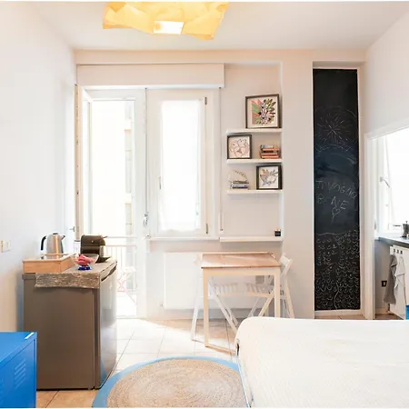 Moderno * Lago E Centro Storico * * קומו