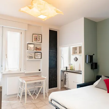 Daire Moderno * Lago E Centro Storico * *