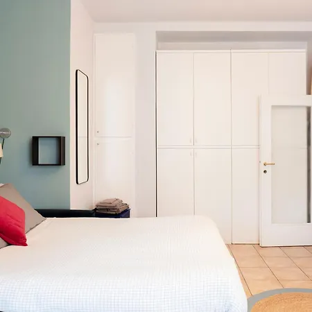 Moderno * Lago E Centro Storico * דירה קומו